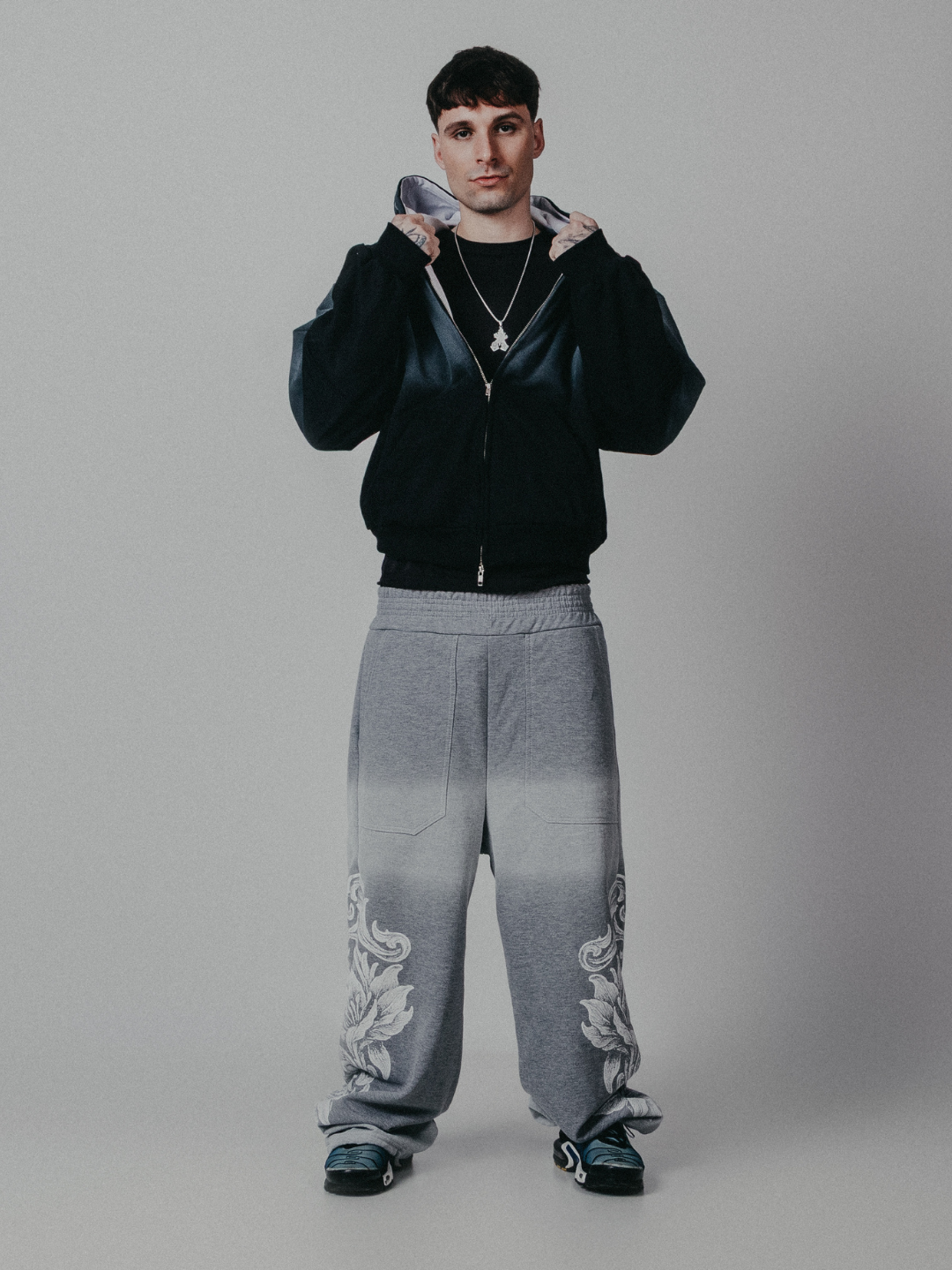 Armour Baggy Sweatpant Gris