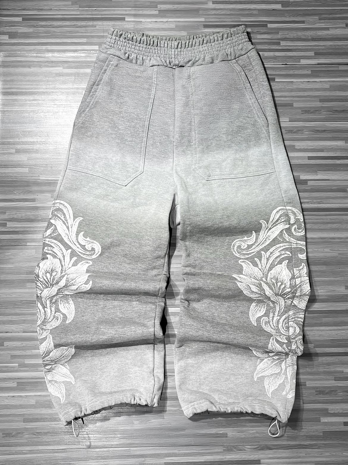 Armour Baggy Sweatpant Gris