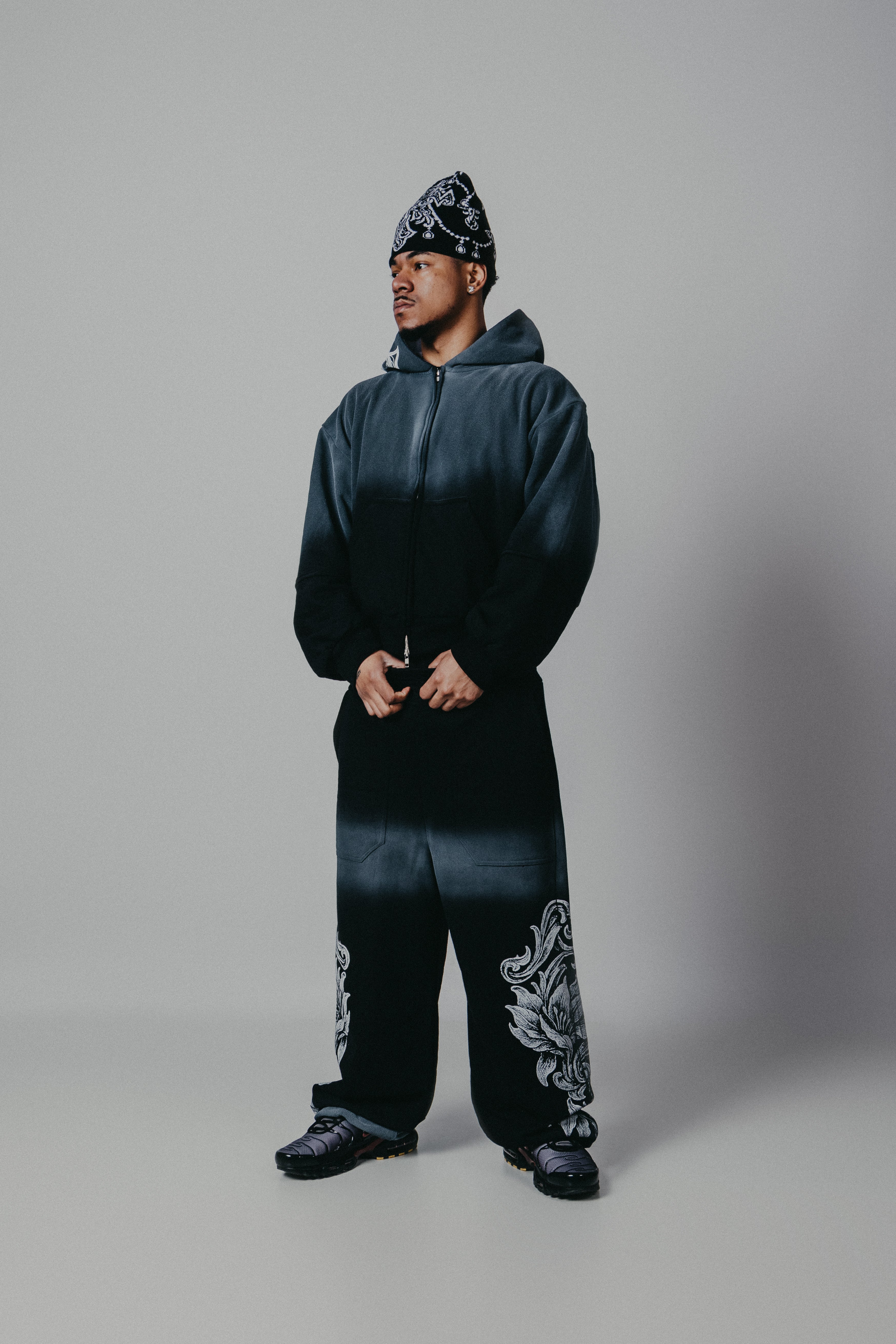 Armour Baggy Sweatpant Negro